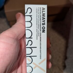 Smashbox Always On Foundation